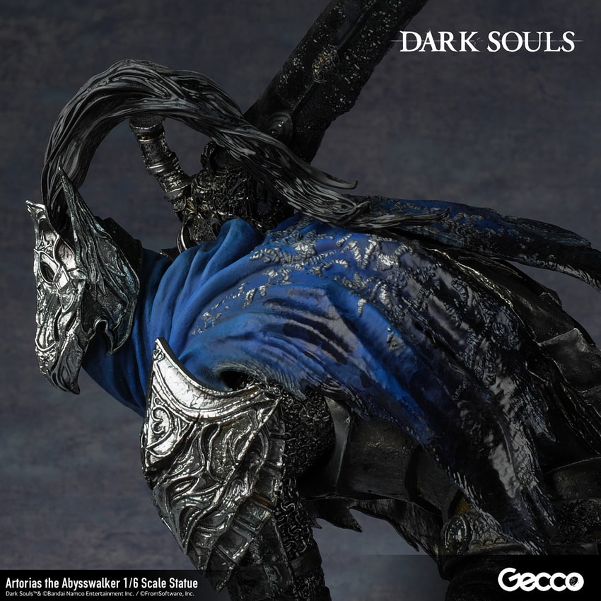 Dark Souls Artorias the Abysswalker Statues - Prototype Shown View 4