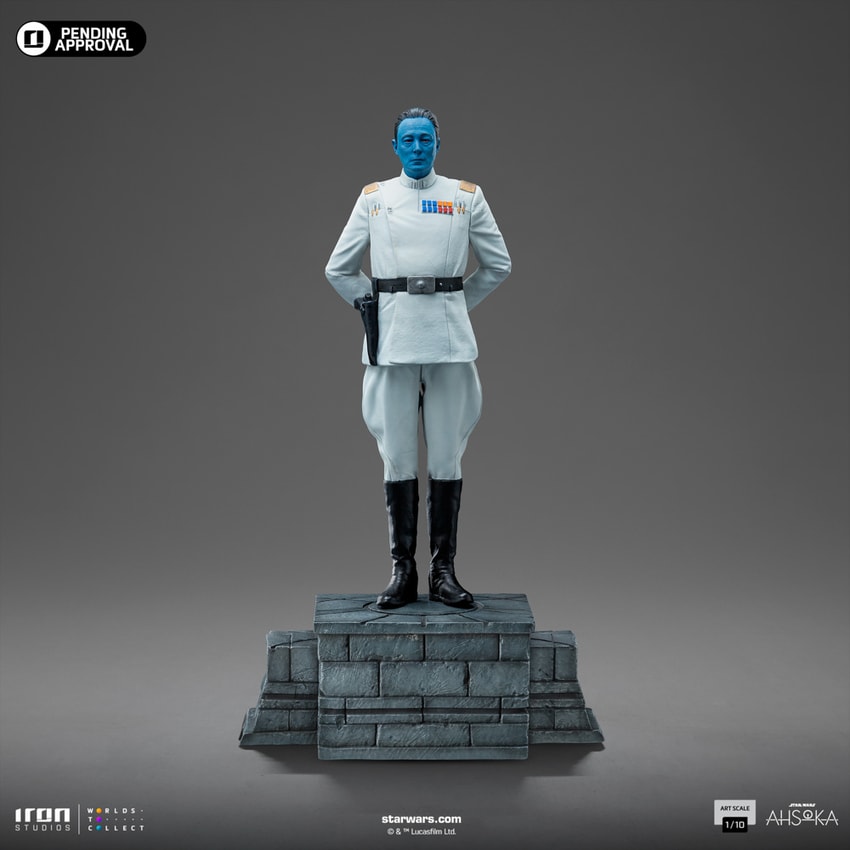 Star Wars Grand Admiral Thrawn 1:10 Scale Statue - Prototype Shown View 5