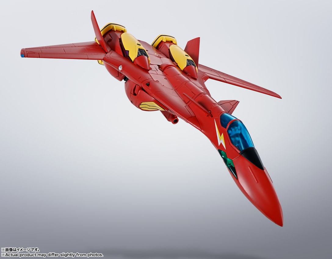 Macross VF-19 Custom Fire Valkyrie Collectible Figure - Prototype Shown View 4