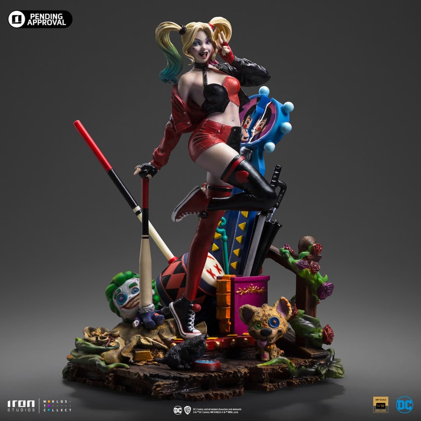 DC Comics Harley Quinn (Gotham City Sirens) Deluxe 1:10 Scale Statue - Prototype Shown View 5