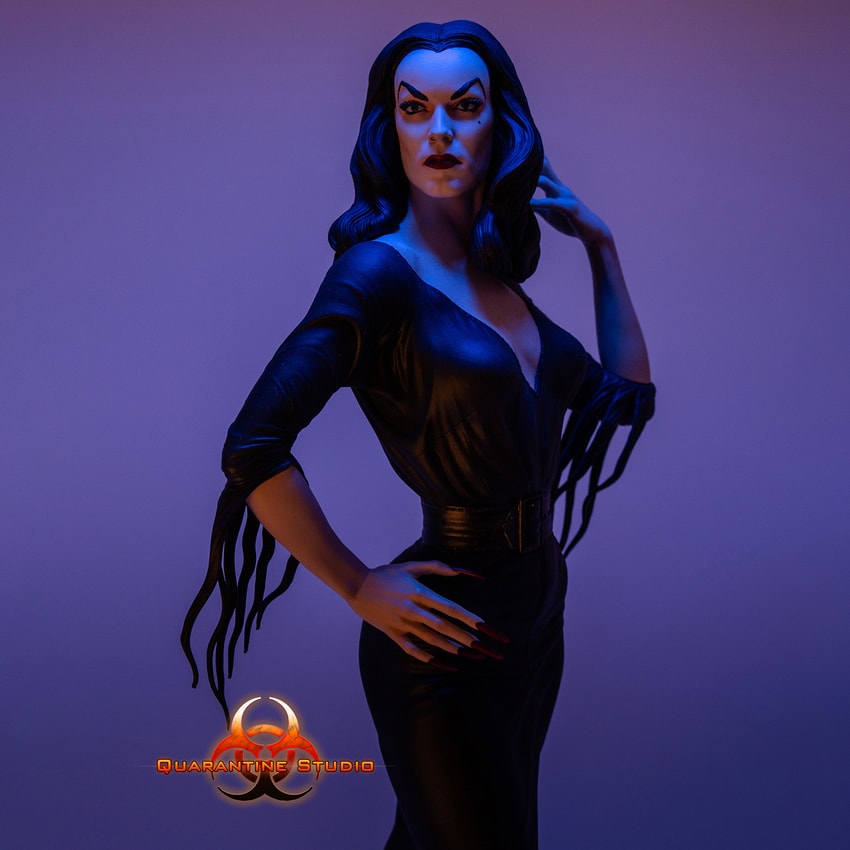 Vampira Vampira Statues - Prototype Shown View 3