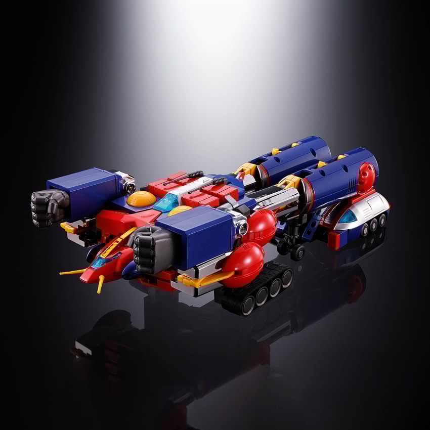 GX-50SP COM-BATTLER V CHOGOKIN 50th ver. Action Figure by