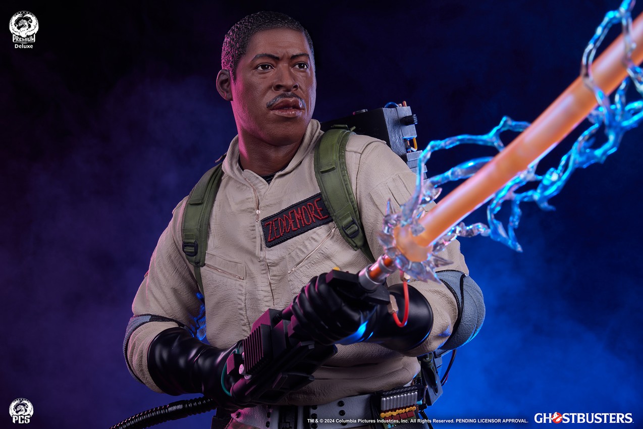 Ghostbusters: Winston Deluxe Edition Quarter Scale Statue by