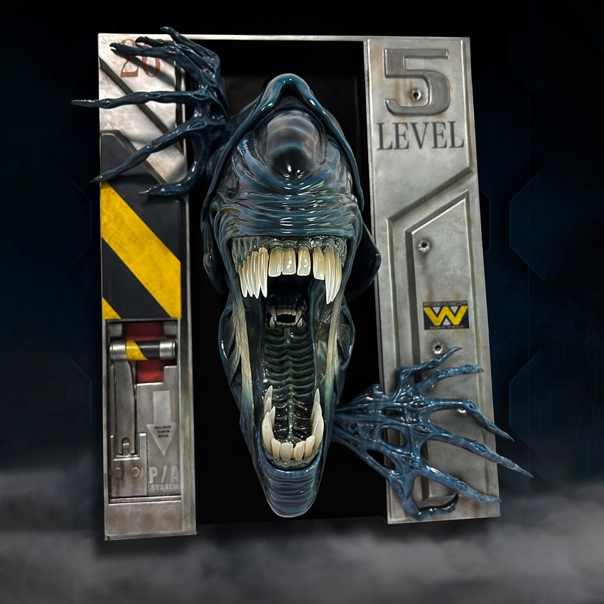 Alien Queen Wall Sculpture by Hollywood Collectible Group