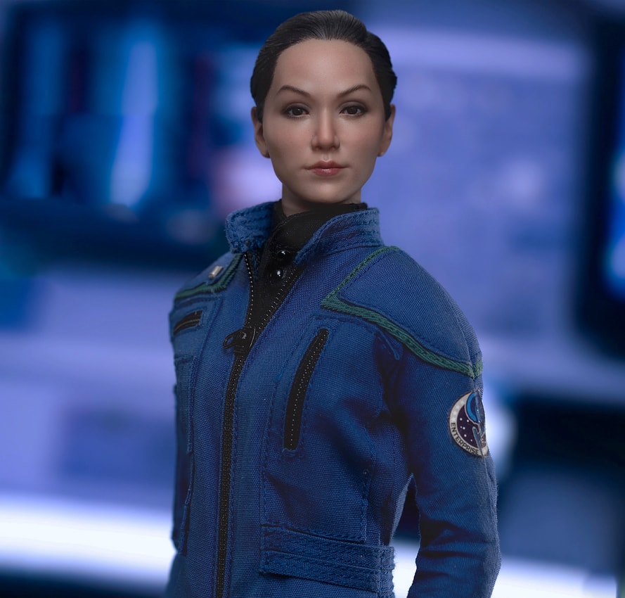 Ensign Hoshi Sato Sixth Scale Figure by EXO-6 | Sideshow