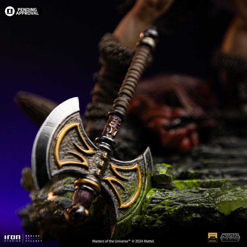 Masters of the Universe He-Man Unleashed Deluxe 1:10 Scale Statue - Prototype Shown View 4
