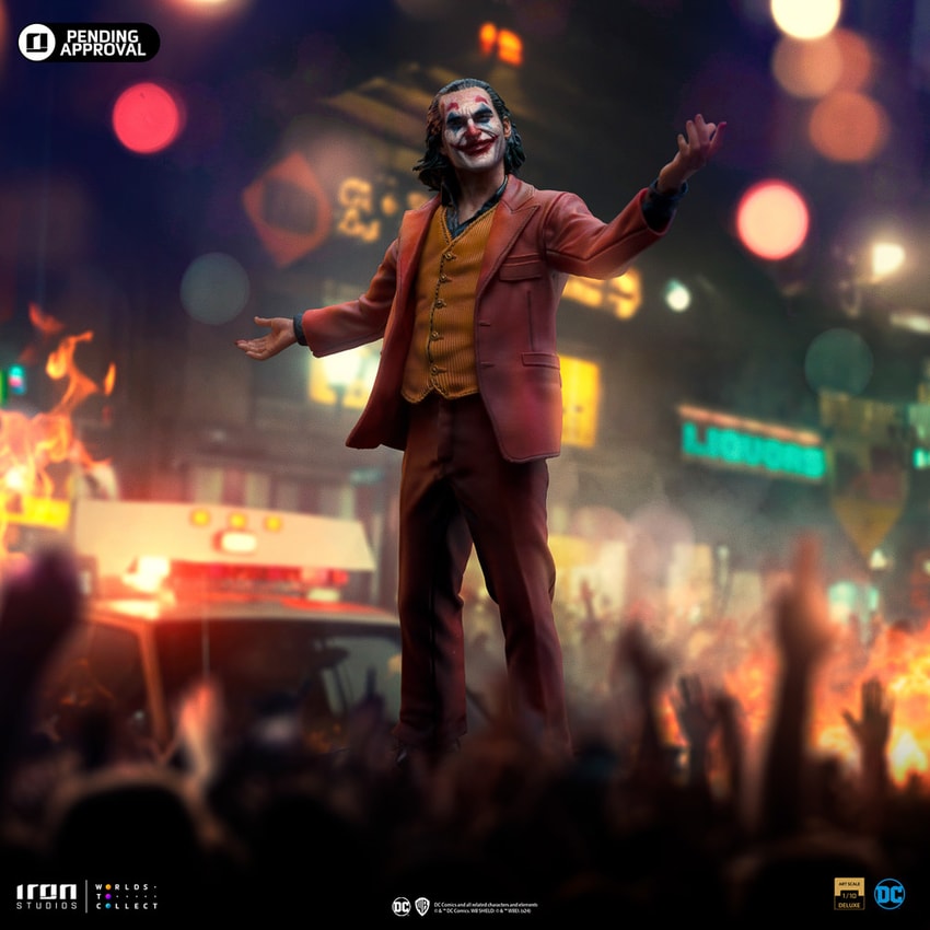 Joker (Arthur Fleck) Deluxe 1:10 Scale Statue by Iron