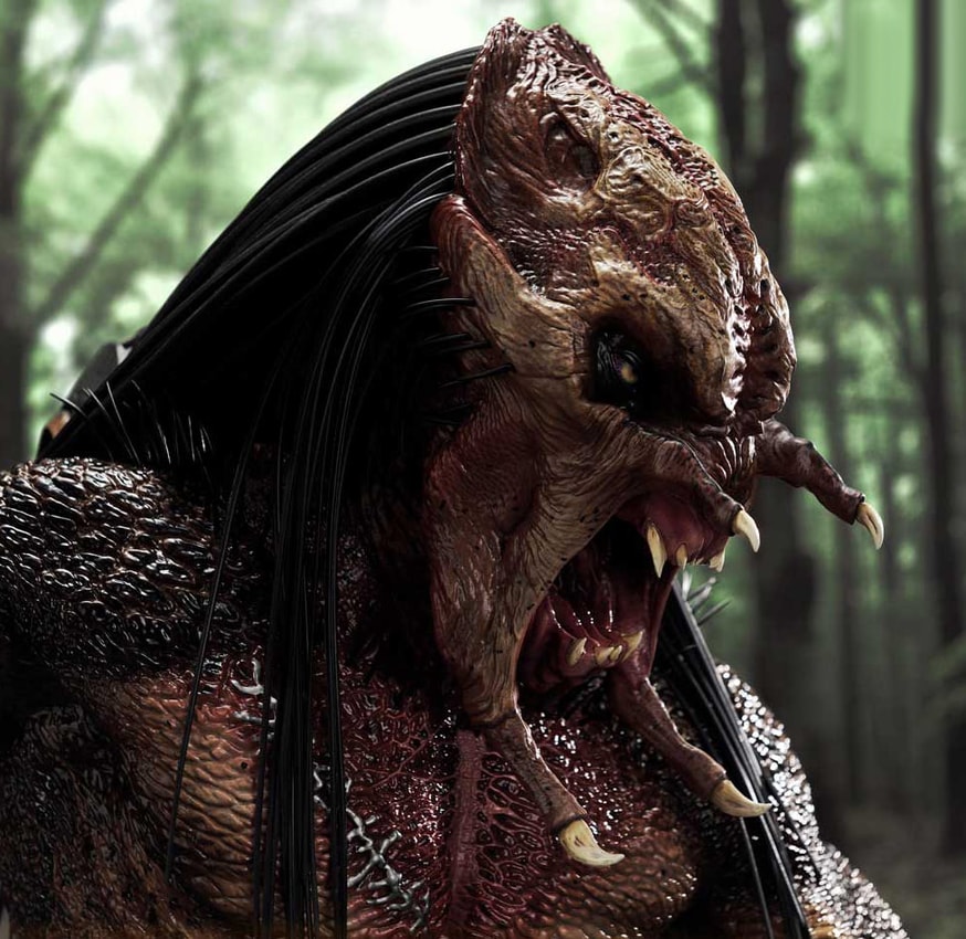 Predator Feral Predator (Deluxe Version) 1:3 Scale Statue - Prototype Shown View 5