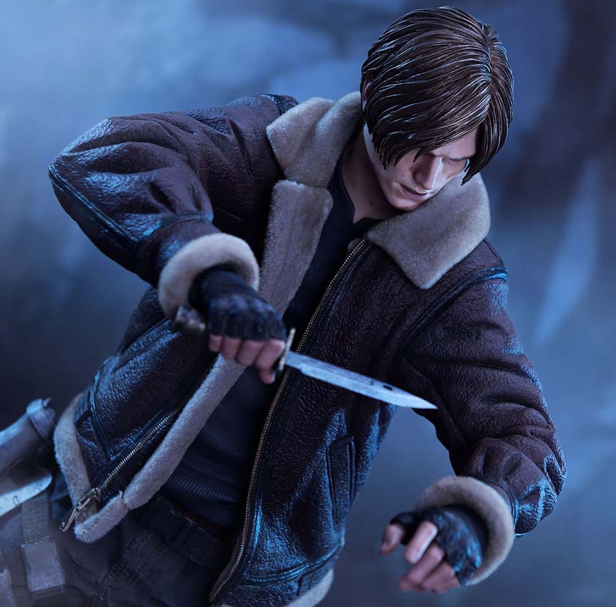 Resident Evil Leon S. Kennedy (Bonus Version) Quarter Scale Statue - Prototype Shown View 3