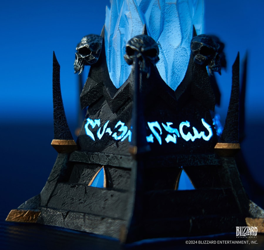 Frostmourne (Collector's Edition) Replica by HEX Collectibles