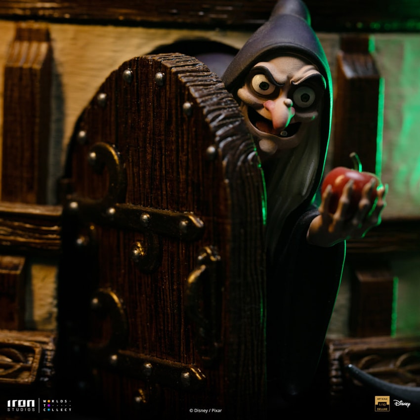 Snow White 1:10 Art Scale Statue by Iron Studios | Sideshow Snow White 1:10 Art Scale Statue by Iron Studios | Sideshow