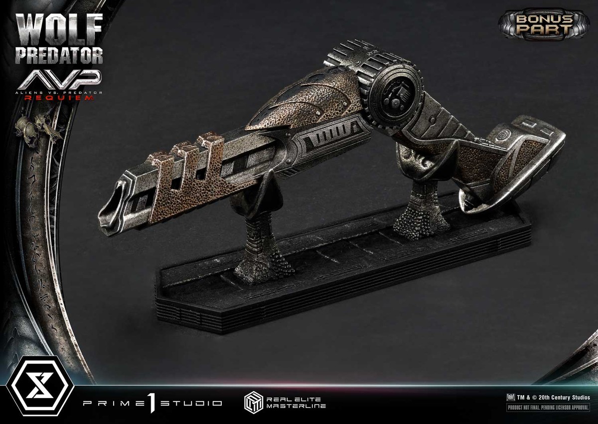 Predator Wolf Predator (Deluxe Bonus Version) 1:3 Scale Statue - Prototype Shown View 3