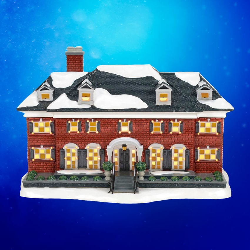 Home Alone The McCallister Home Statues - Prototype Shown View 1