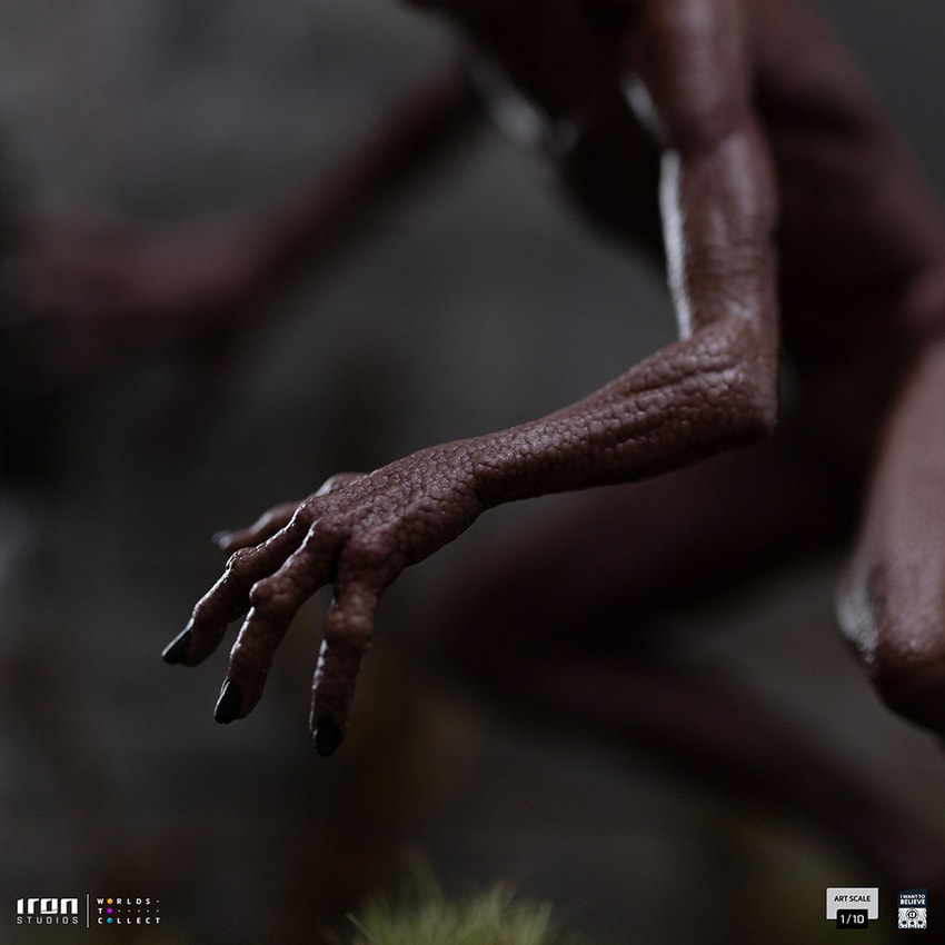 I Want To Believe ET Varginha 1:10 Scale Statue - Prototype Shown View 4