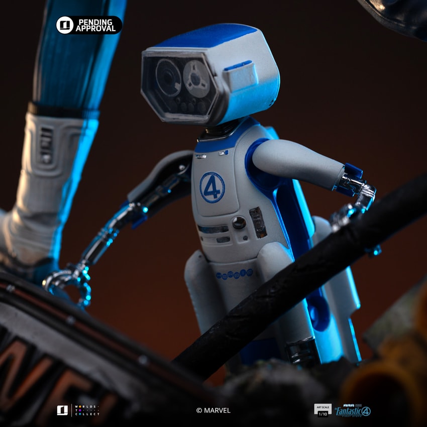 Mr. Fantastic 1:10 Scale Statue by Iron Studios | Sideshow