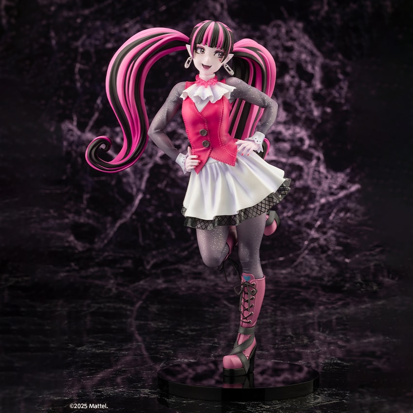 Monster High Draculaura™ Bishoujo Statues - Prototype Shown View 1