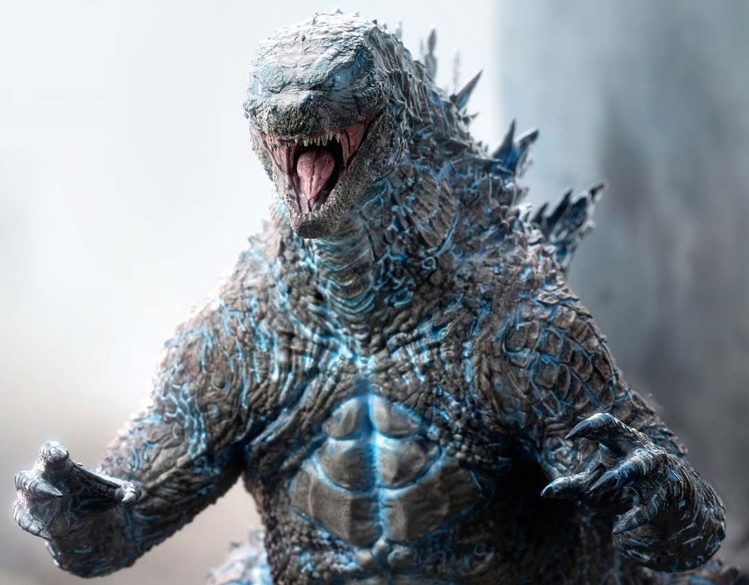 Godzilla 2024 Pre-Evolved Form (Energized Blue Edition) Statue | Sideshow  Collectibles, image size:1087x850