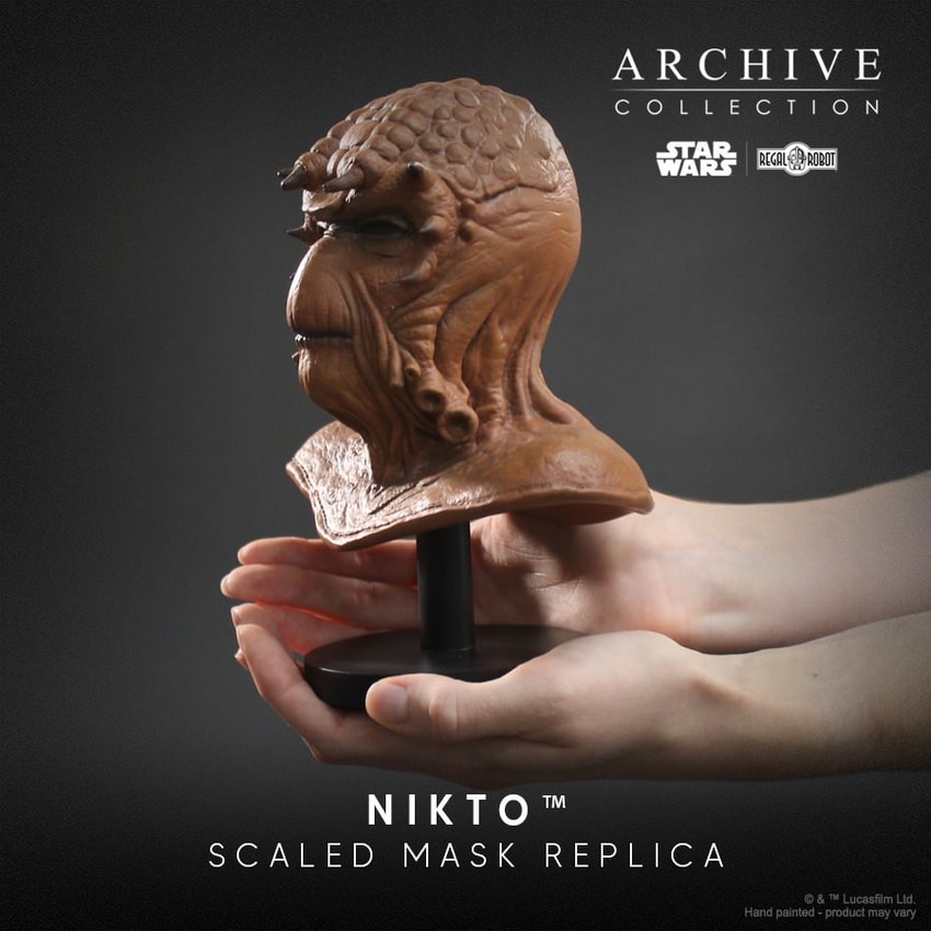 Star Wars Nikto Mask Scaled Replica - Prototype Shown View 6