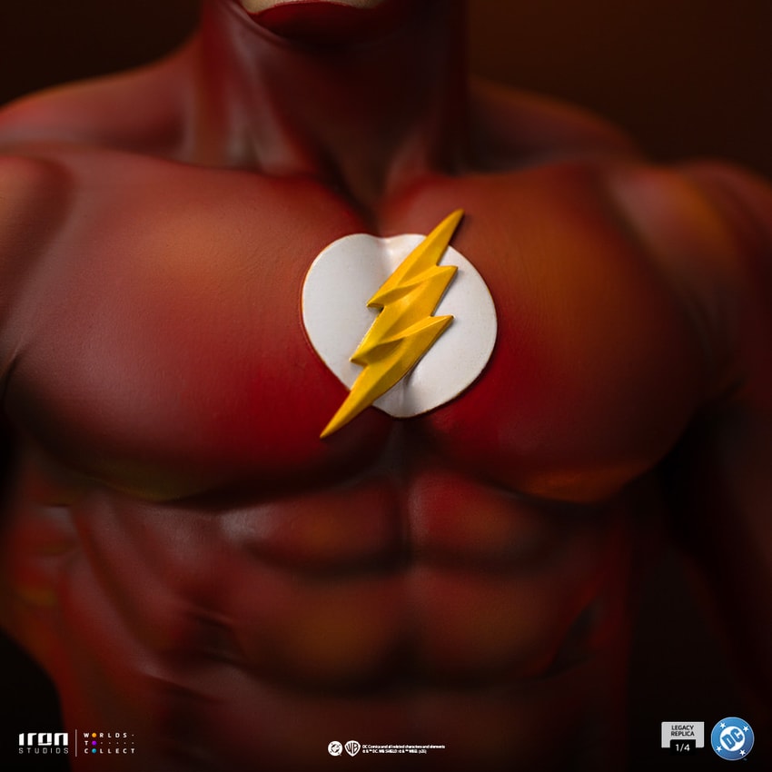 The Flash Legacy Replica Quarter Scale Statue by Iron