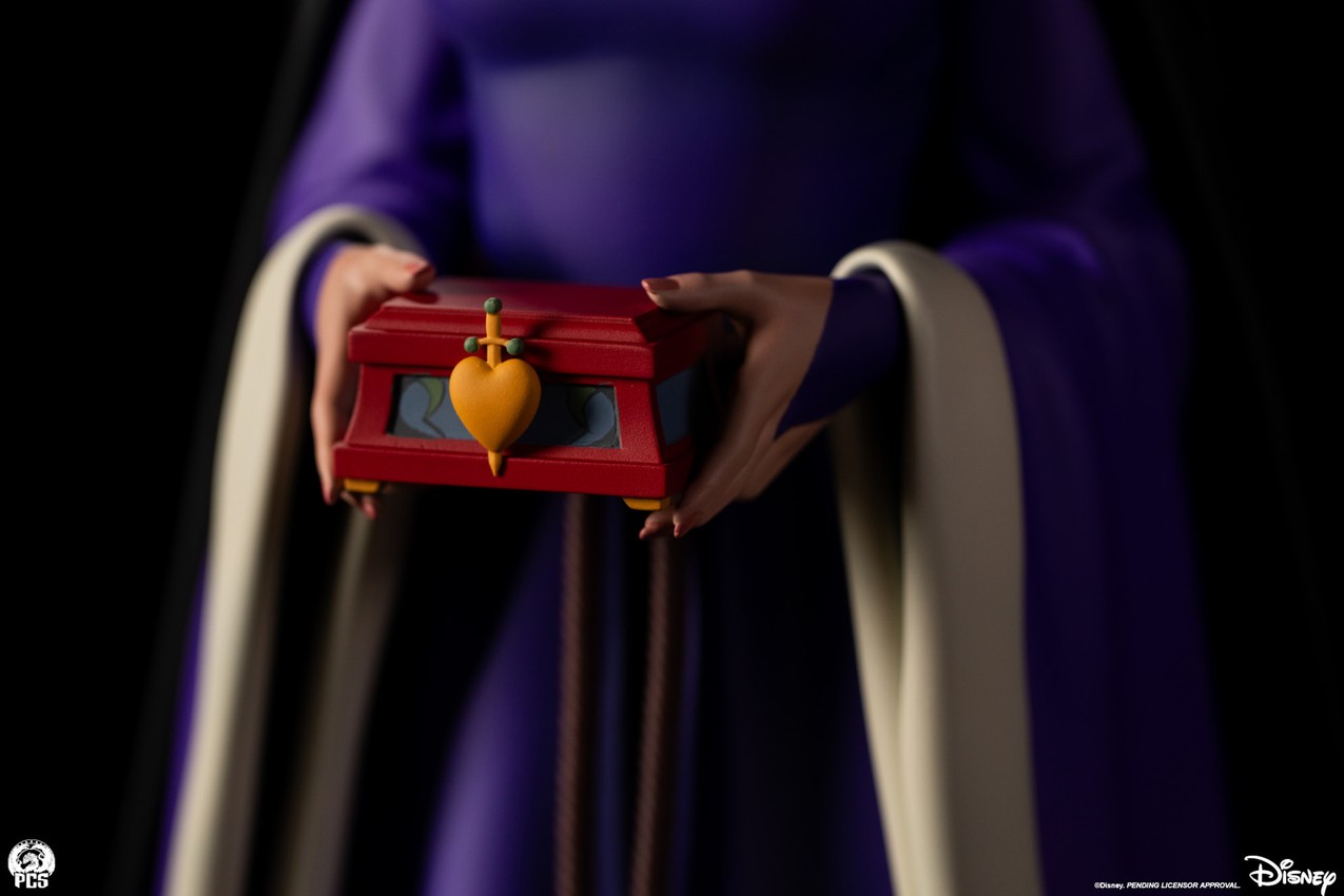 Disney Evil Queen Statues - Prototype Shown View 4