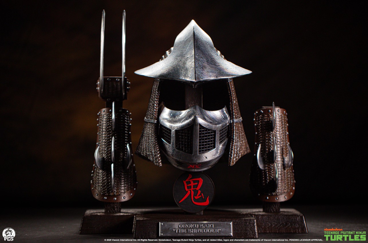 Teenage Mutant Ninja Turtles Shredder Stainless Steel Armor Set Life-Size Replica - Prototype Shown View 1