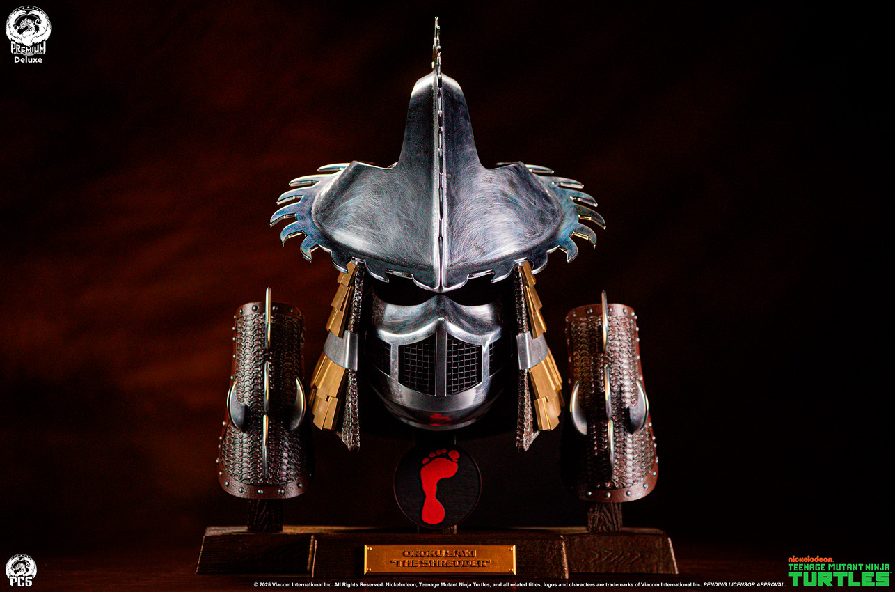 Teenage Mutant Ninja Turtles Shredder Electroplated Armor Set (Ooze Edition) Life-Size Replica - Prototype Shown View 1