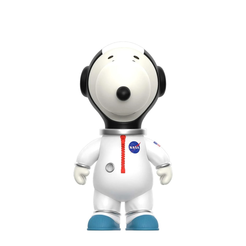 Snoopy (White Spacesuit) Vinyl Collectible by Super 7 | Sideshow
