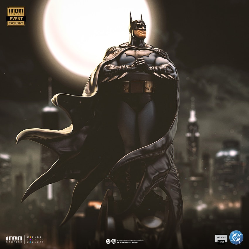 DC Comics Batman (Alex Ross) 1:10 Scale Statue  Exclusive Edition - Prototype Shown View 1