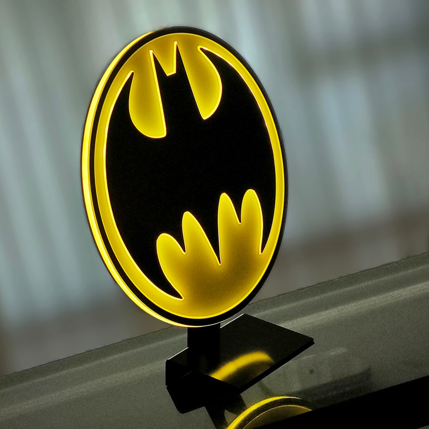 DC Comics Vintage Batman LED Logo Light (Circular) Wall Light - Prototype Shown View 4