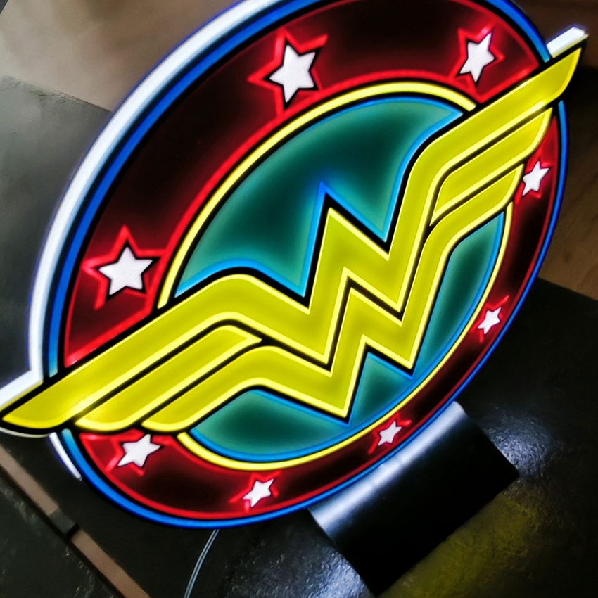DC Comics Vintage Wonder Woman LED Logo Light (Circular) Wall Light - Prototype Shown View 4