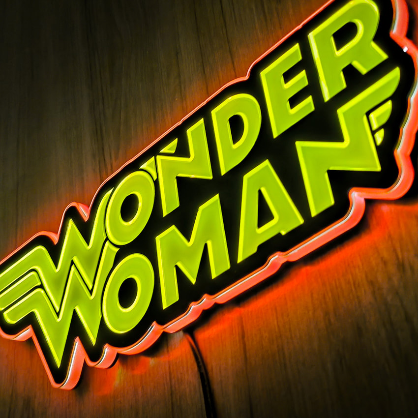 DC Comics Vintage Wonder Woman LED Logo Light (Small) Wall Light - Prototype Shown View 4