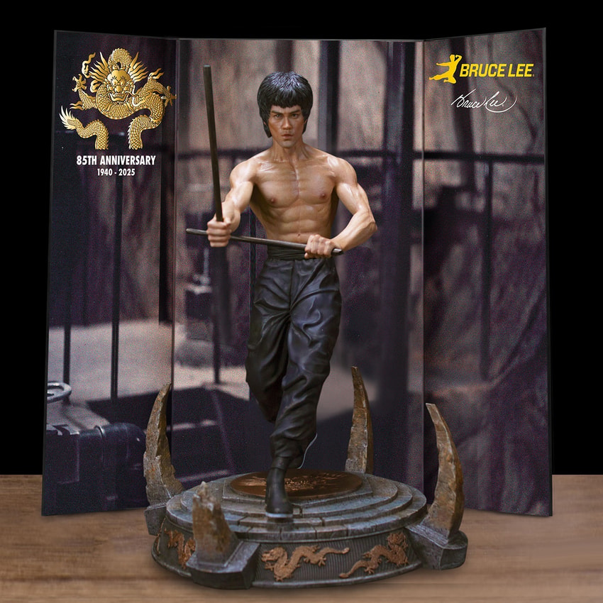 Bruce Lee (Kali Sticks Fight) Deluxe Statue by Star Ace Toys