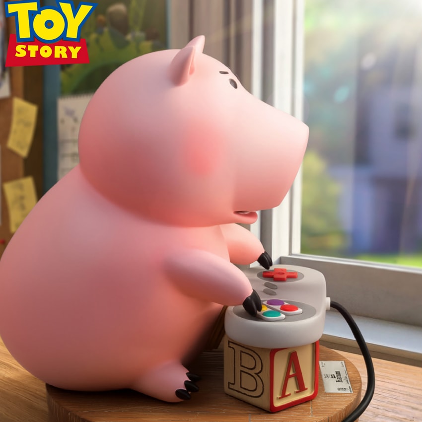 トイストーリー  Beast kingdom Hamm フィギュア トイストーリー Beast kingdom Hamm フィギュア 【公式通販】