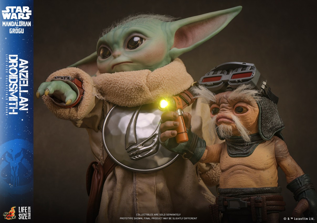 Anzellan Droidsmith™ Life-Size Collectible Figure by Hot Toys
