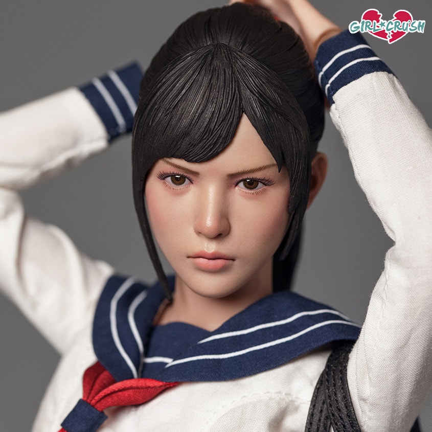Girl Crush Momoko (Slim Version) Sixth Scale Figure - Prototype Shown View 5
