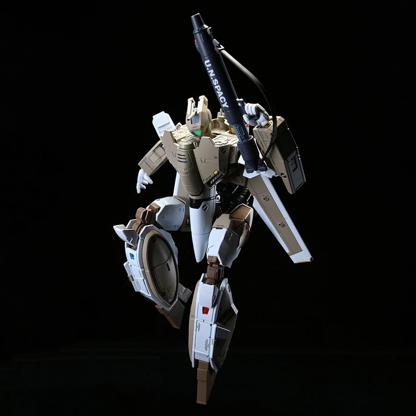 Veritech VF-1A Transformable Action Figure by Unix Square