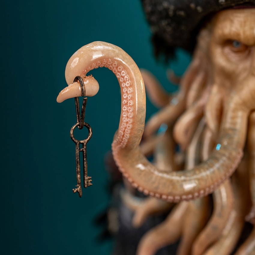 Disney Davy Jones (Deluxe Edition) 1:3 Scale Statue - Prototype Shown View 4