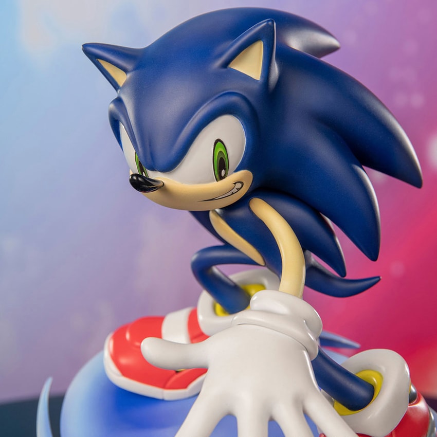 Sonic Statue by First 4 Figures | Sideshow Collectibles