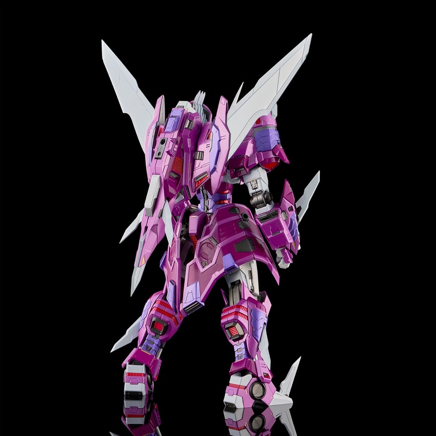 Transformers Cyclonus Action Figure - Prototype Shown View 5