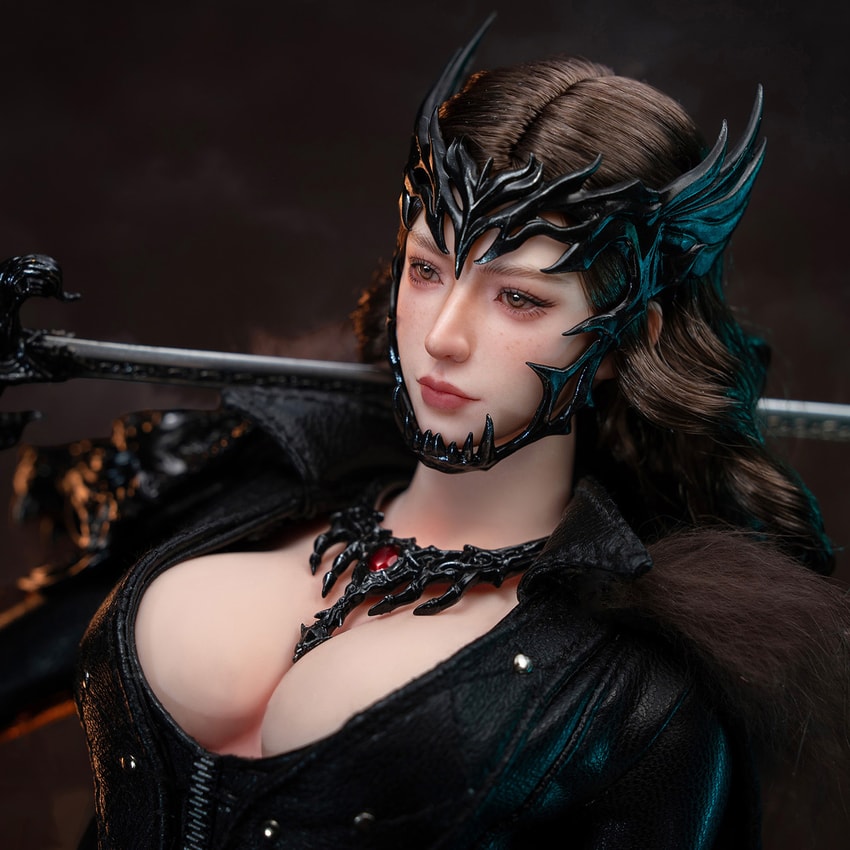 TBLeague The Girl Under Wolf’s Ward (Black) Sixth Scale Figure - Prototype Shown View 6