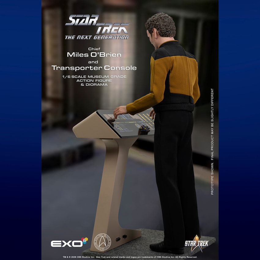 Star Trek Transporter Chief Miles O'Brien with Transporter Console Sixth Scale Figure Set - Prototype Shown View 4