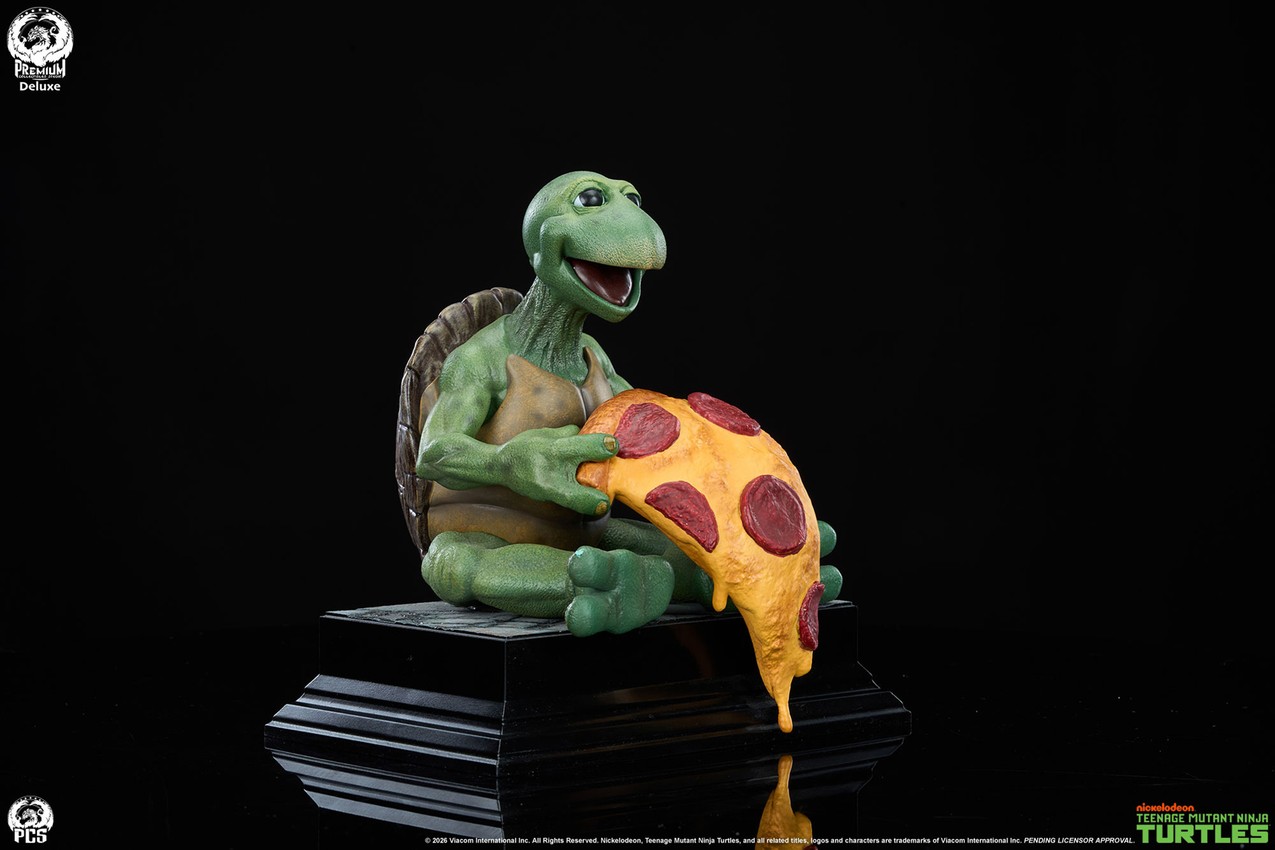 Teenage Mutant Ninja Turtles TMNT – Michelangelo (Deluxe Edition) 1:2 Scale Statue - Prototype Shown View 4