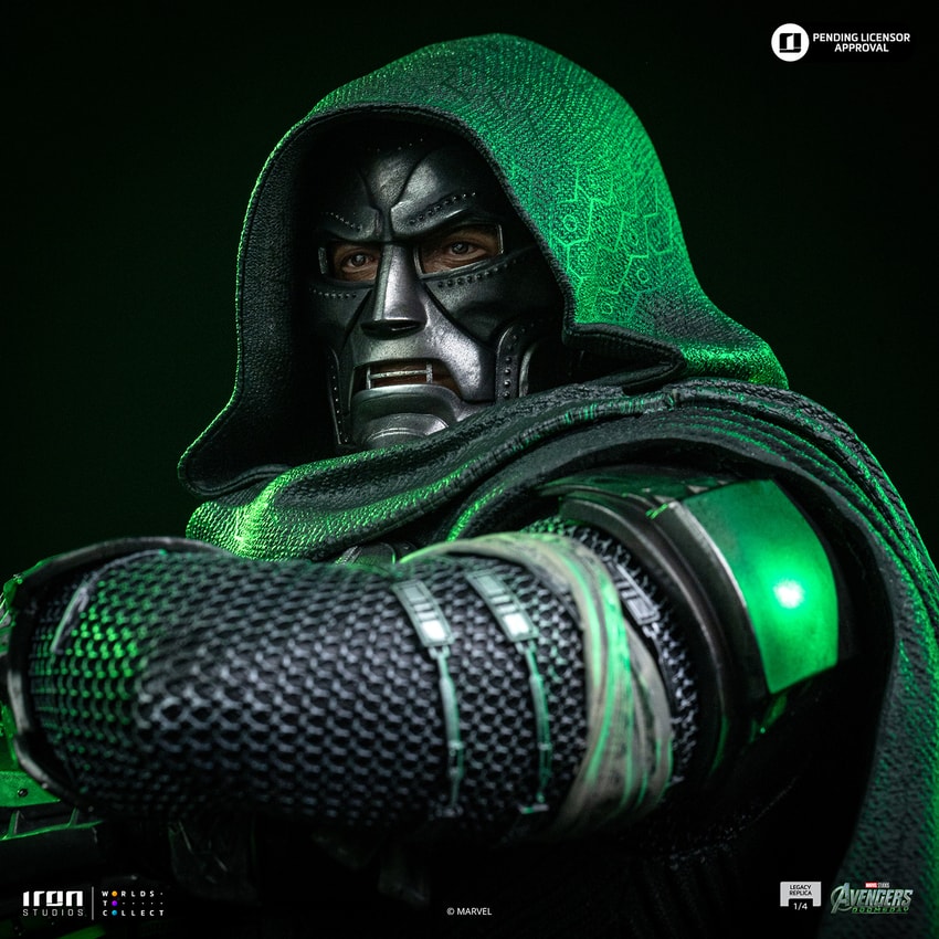 Marvel Doctor Doom Quarter Scale Statue - Prototype Shown View 3