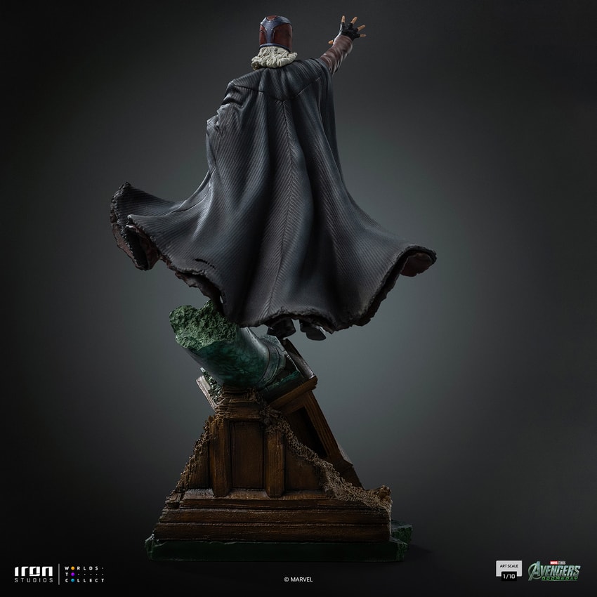 Marvel Magneto 1:10 Scale Statue - Prototype Shown View 3
