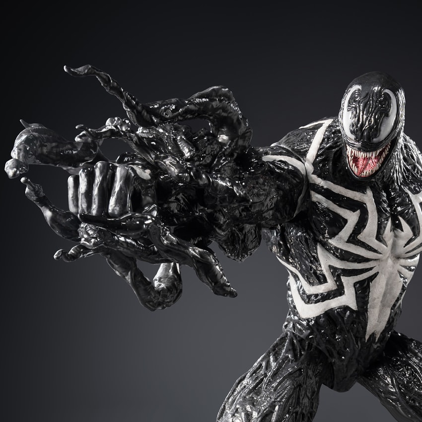 Marvel DLX Venom Action Figure - Prototype Shown View 5