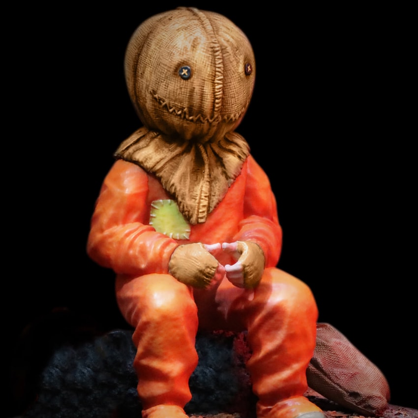 Trick 'r Treat Sam (Deluxe Version) Statues - Prototype Shown View 4