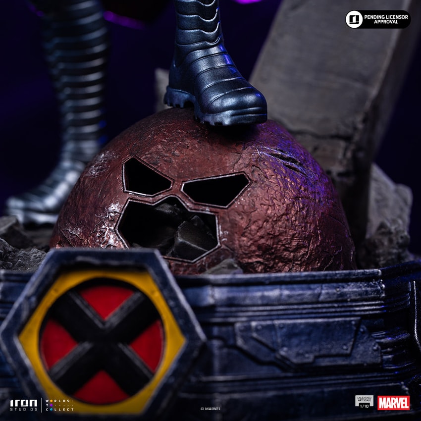 Marvel Gambit Unleashed 1:10 Scale Statue - Prototype Shown View 6