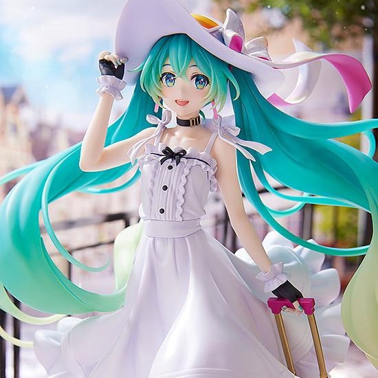 Hatsune Miku Racing Miku 2021: Private Ver. Collectible Figure - Prototype Shown View 5