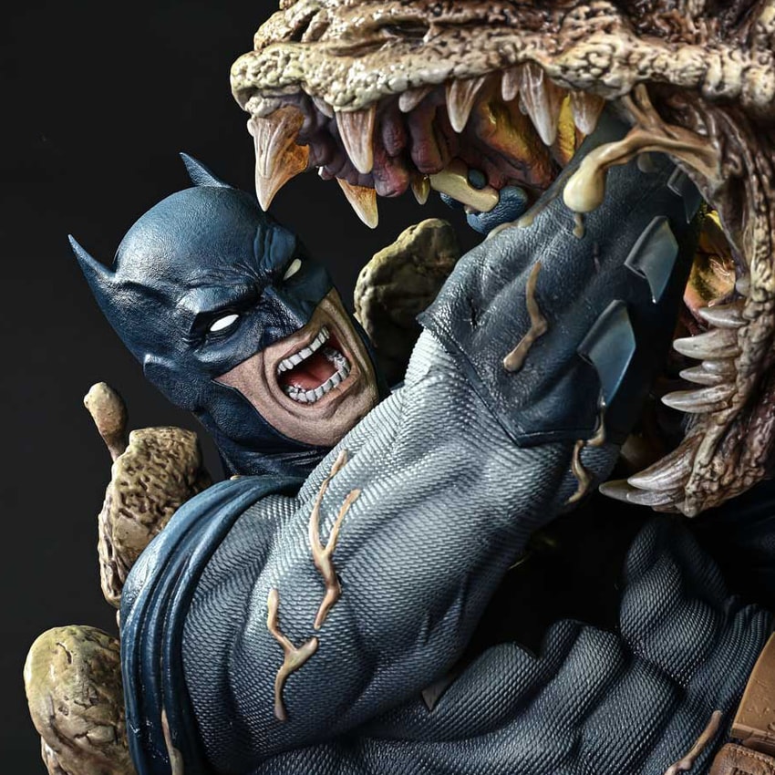 DC Comics Batman vs Clayface (Deluxe Version) Quarter Scale Statue - Prototype Shown View 4