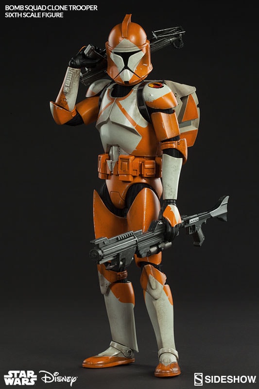 Star Wars Bomb Squad Clone Trooper: Ordnance Specialist Sixth Scale Figure  Collector Edition View 7